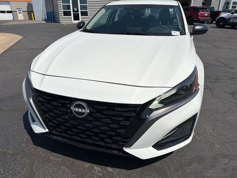 Used 2026 Nissan Altima 2.5 SV FWD image 19