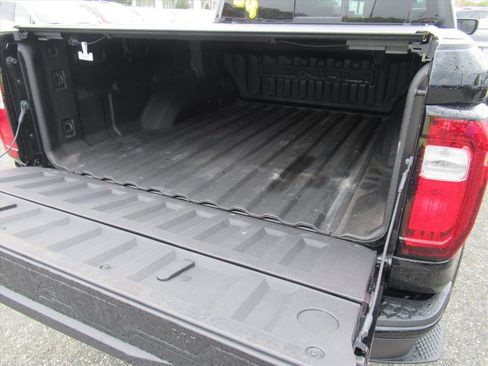 Used 2024 GMC Canyon Denali w/ LPO, Denali Black Edition image 9