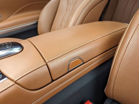 Used 2019 Mercedes-Benz S 560 4MATIC Coupe image 28