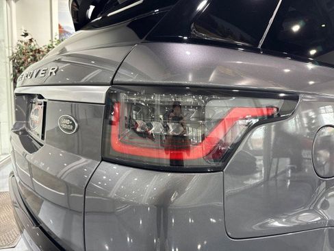 Used 2019 Land Rover Range Rover Sport HSE image 39