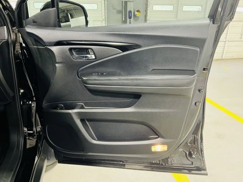 Used 2020 Honda Passport Touring image 33