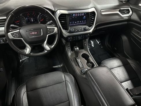 Used 2019 GMC Acadia SLT w/ Black Edition image 13