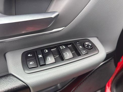 Used 2020 RAM 1500 Big Horn image 12