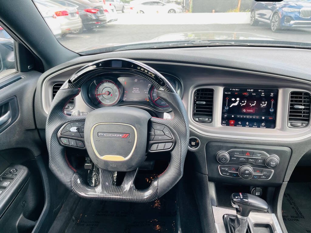 Used 2022 Dodge Charger R/T w/ Blacktop Package RWD image 21