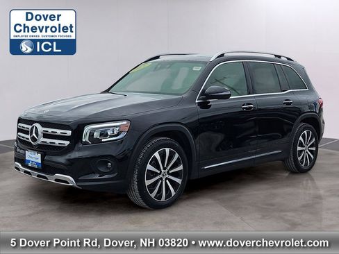 Used 2022 Mercedes-Benz GLB 250 4MATIC image 1