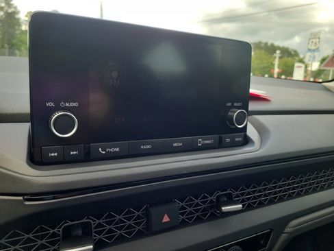 Used 2023 Honda Accord EX image 25