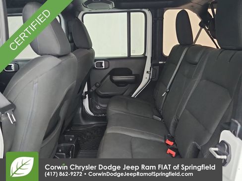 Used 2018 Jeep Wrangler Unlimited Sport AWD/4WD image 30