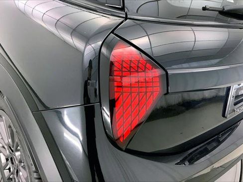 Used 2025 MINI Cooper S image 28