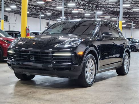 Used 2019 Porsche Cayenne image 4