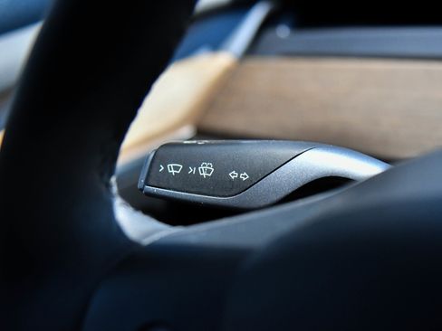 Used 2022 Tesla Model 3 Standard Range RWD image 30