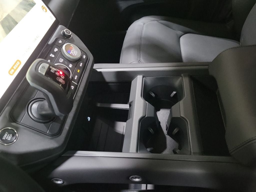New 2026 Land Rover Defender 110 S AWD/4WD image 20