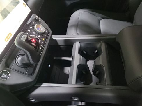 New 2026 Land Rover Defender 110 S AWD/4WD image 20