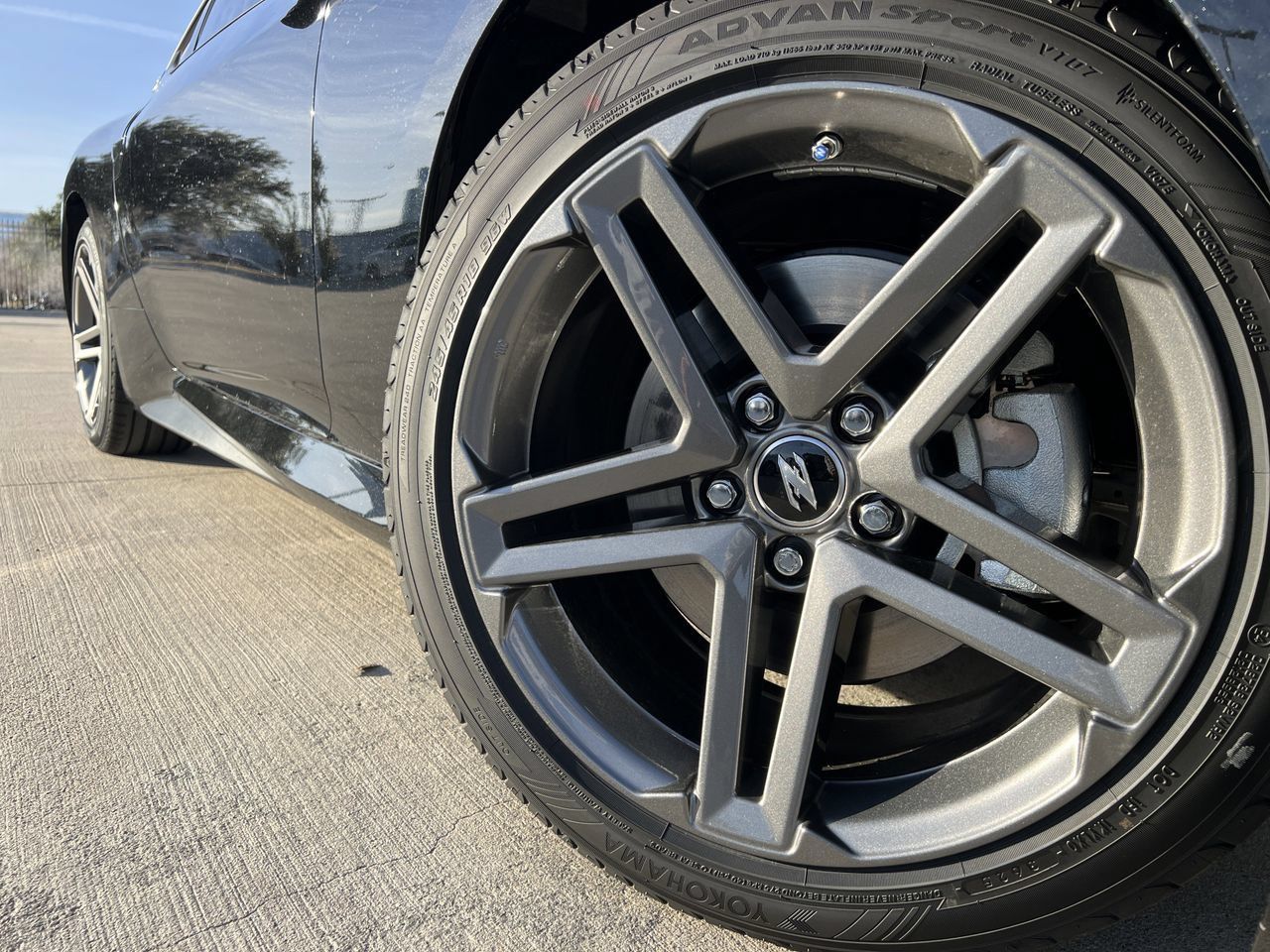 New 2026 Nissan Z Sport w/ Floor Mat Package RWD image 6