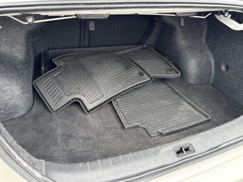 Used 2024 Nissan Altima 2.0 SR FWD image 27