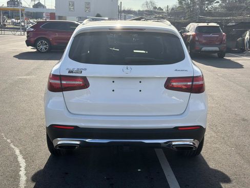 Used 2019 Mercedes-Benz GLC 300 4MATIC image 18