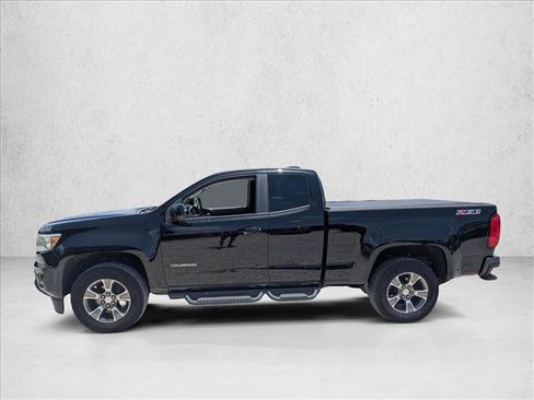 Used 2017 Chevrolet Colorado Z71 RWD image 7