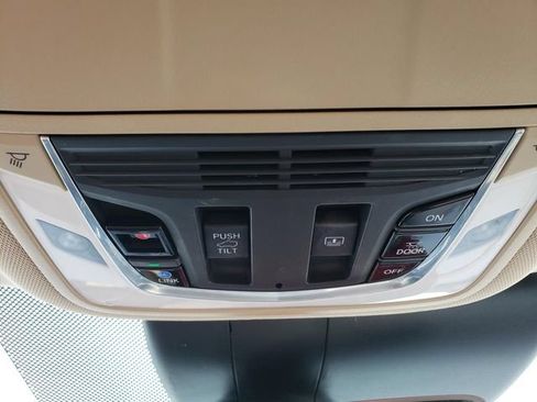 Certified 2021 Acura RDX AWD w/ Advance Package image 30