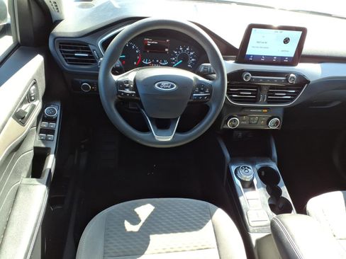 Used 2022 Ford Escape SE AWD/4WD image 6