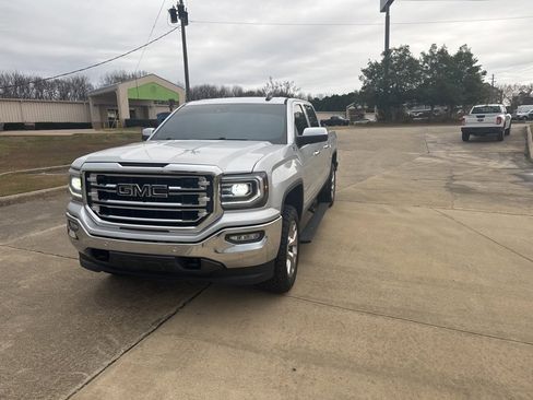 Used 2018 GMC Sierra 1500 SLT image 6