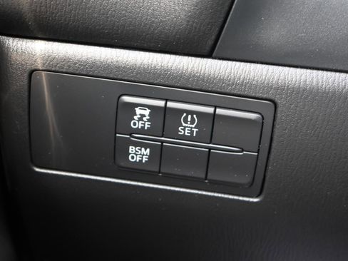 Used 2014 MAZDA MAZDA3 i Grand Touring image 28