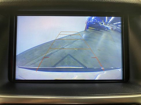 Used 2019 Chevrolet Suburban Premier image 31