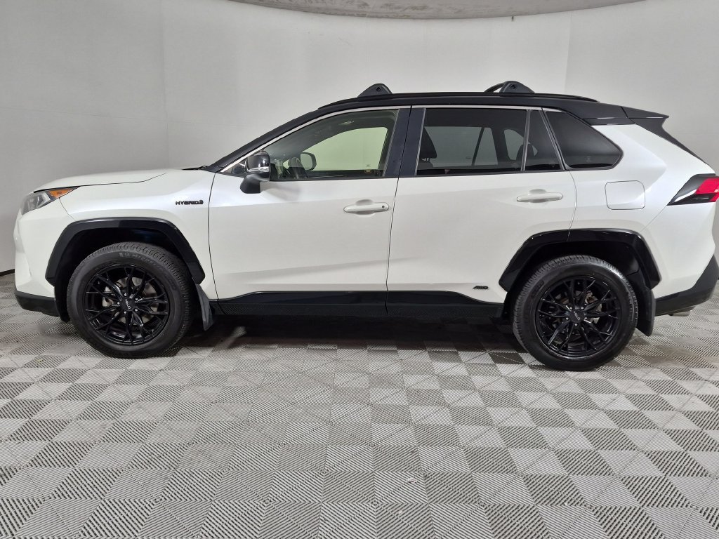 Used 2019 Toyota RAV4 XSE AWD/4WD image 6
