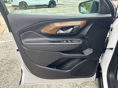 Used 2020 GMC Terrain SLE w/ Elevation Edition FWD image 49