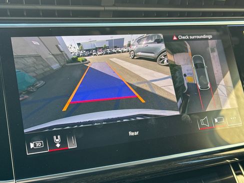 Used 2024 Audi Q7 3.0T Premium image 22