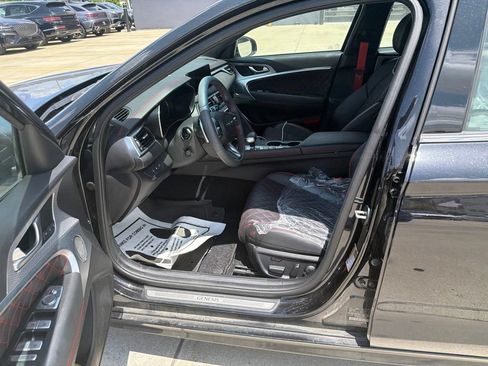 Used 2023 Genesis G70 3.3T w/ Sport Prestige Package RWD image 9