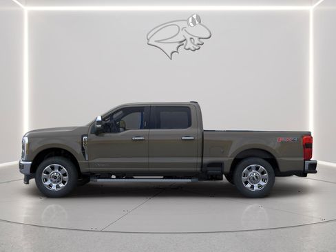 New 2026 Ford F250 Lariat image 3