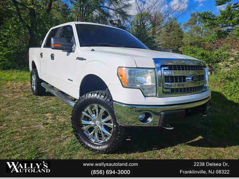 Used 2014 Ford F150 XLT w/ XLT Chrome Package AWD/4WD image 4