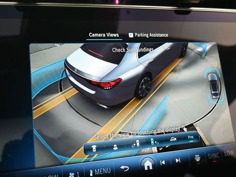 Used 2025 Mercedes-Benz E 350 Sedan image 21