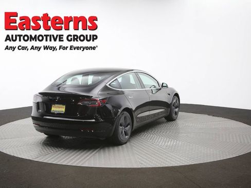 Used 2019 Tesla Model 3 Standard Range RWD image 35