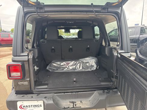 New 2025 Jeep Wrangler Unlimited Sport image 6