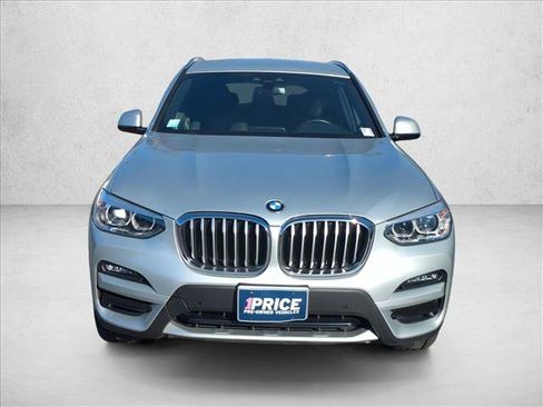 Used 2021 BMW X3 sDrive30i RWD image 2