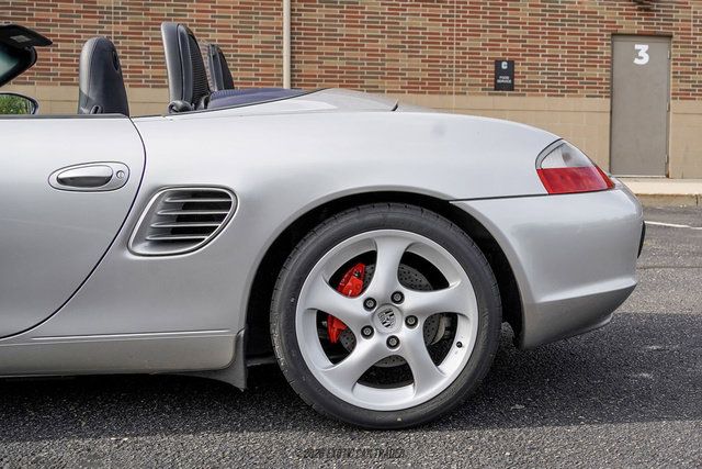 Used 2003 Porsche Boxster S RWD image 5