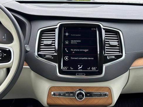 Used 2020 Volvo XC90 T8 Inscription w/ Protection Package Premier AWD/4WD image 14