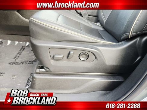 Used 2023 Chevrolet Suburban Premier AWD/4WD image 42