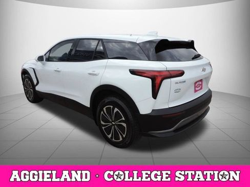 Used 2026 Chevrolet Blazer EV LT FWD image 6