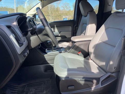 Used 2015 Chevrolet Colorado W/T AWD/4WD image 13