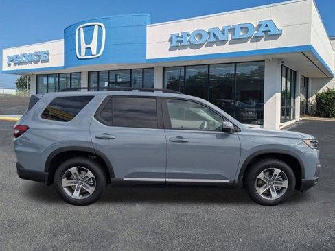 New 2026 Honda Pilot EX-L image 3