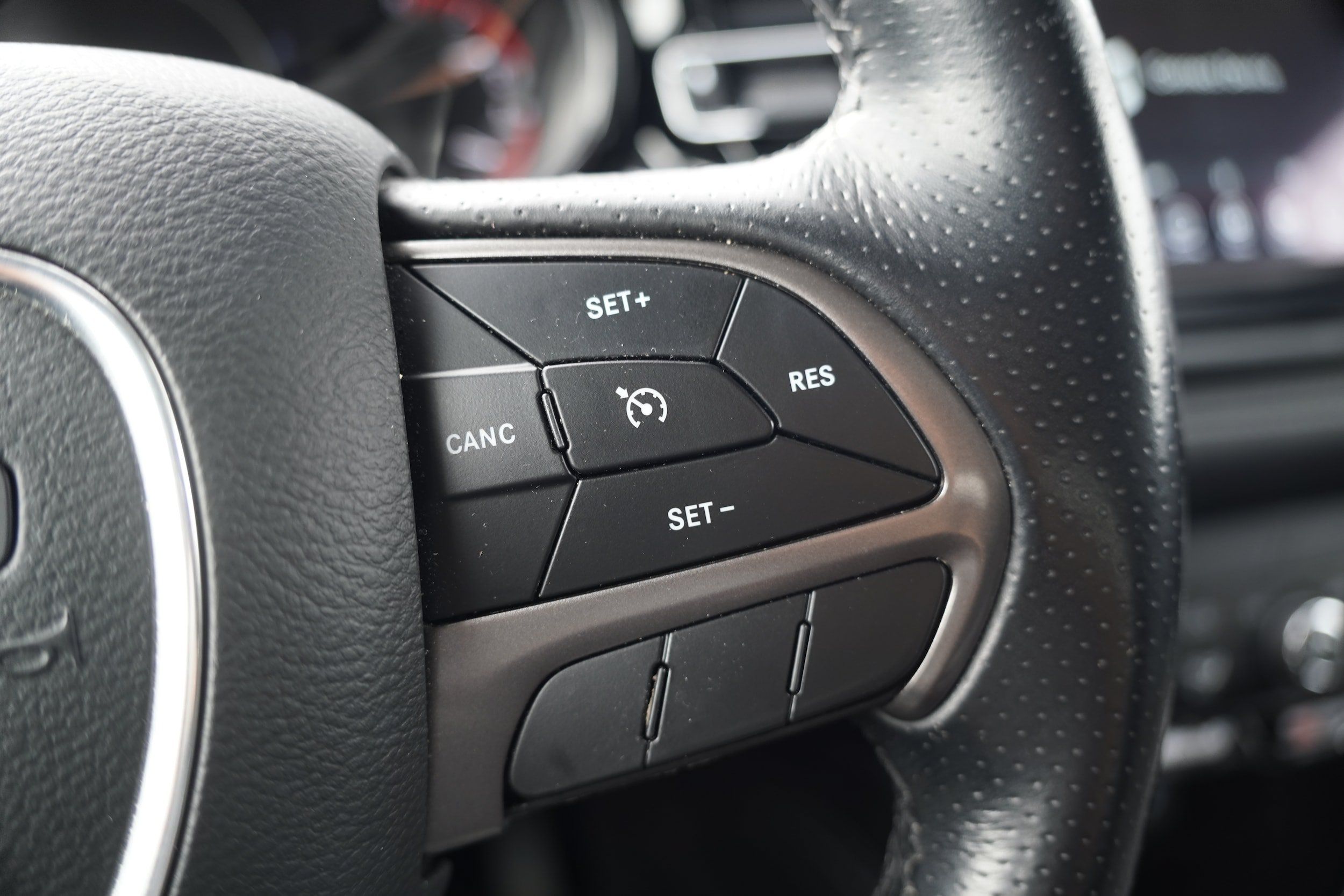 Used 2021 Dodge Durango SXT AWD/4WD image 18