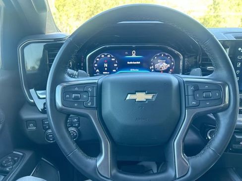 Used 2023 Chevrolet Silverado 1500 High Country w/ High Country Premium Package image 18
