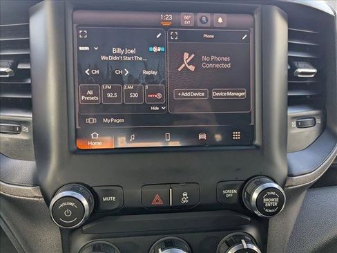 Used 2022 RAM 3500 Tradesman image 12