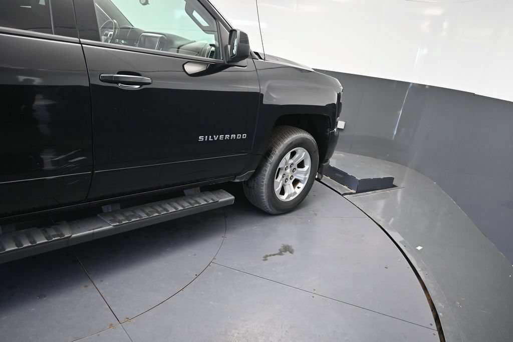 Used 2018 Chevrolet Silverado 1500 LT w/ All Star Edition AWD/4WD image 22