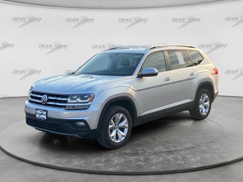Used 2018 Volkswagen Atlas SE FWD image 3