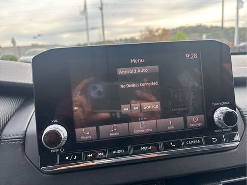 Used 2022 Mitsubishi Outlander ES image 10