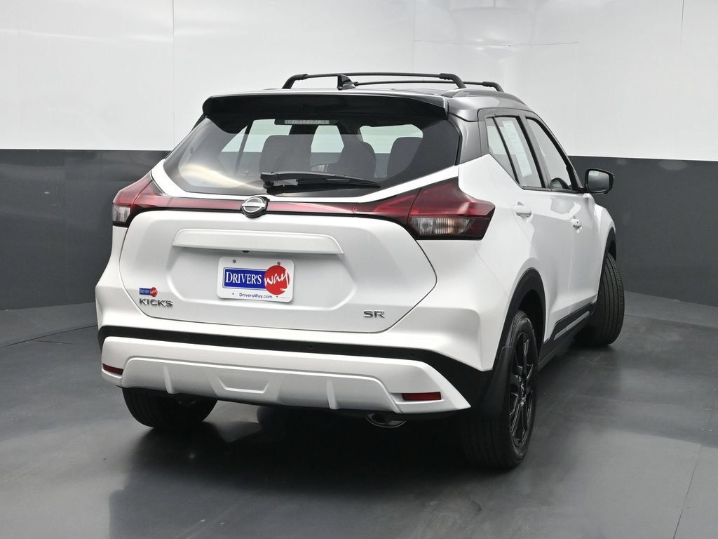 Used 2024 Nissan Kicks SR FWD image 38