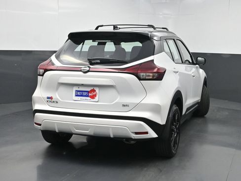 Used 2024 Nissan Kicks SR FWD image 38