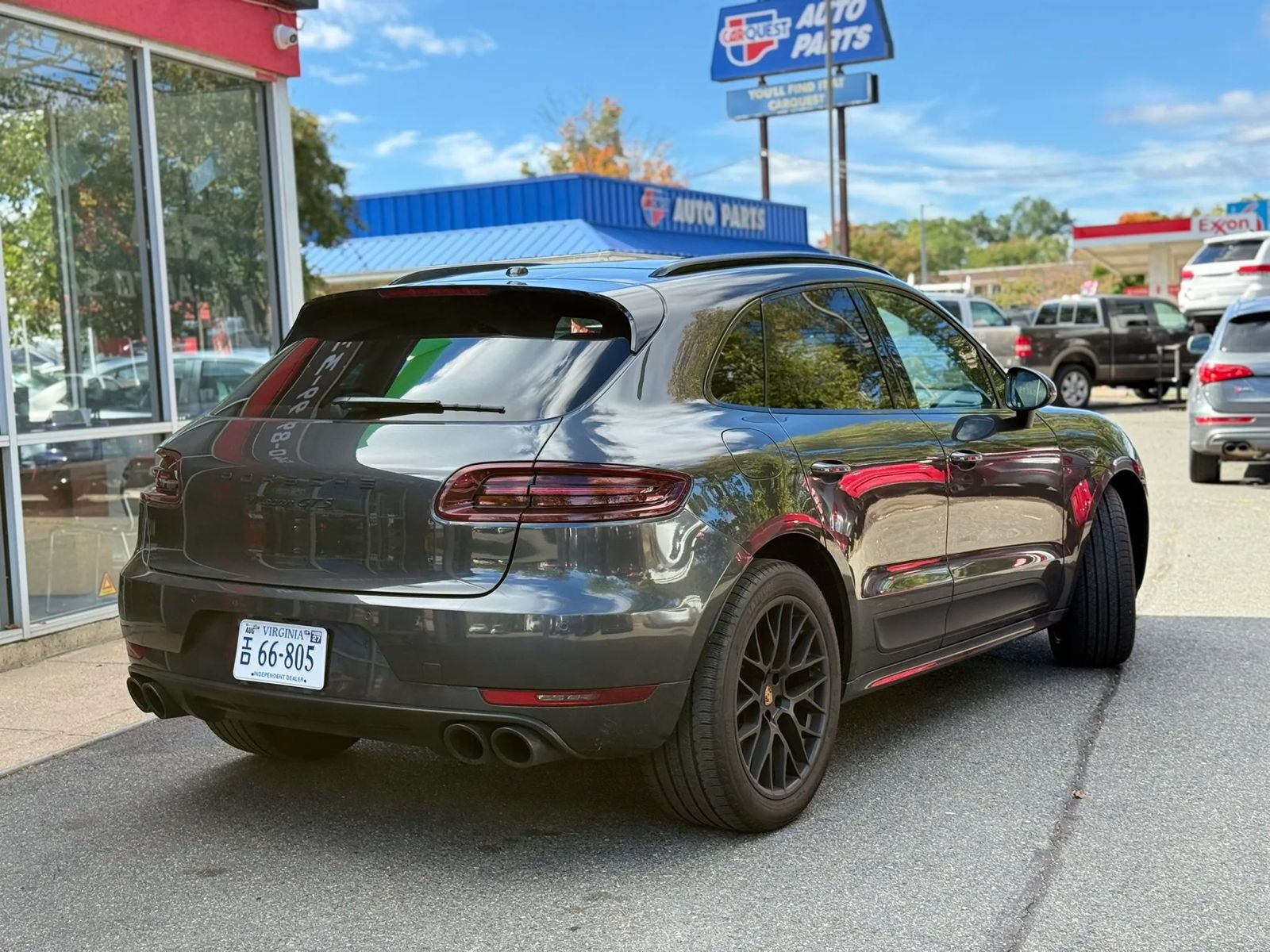 Used 2017 Porsche Macan GTS w/ Premium Package Plus AWD/4WD image 5